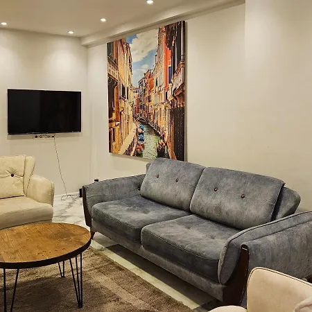 Perfect Taksim, 2 Bedroom, Pool, Gym, Sauna Apartament *