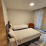 Perfect Taksim, 2 Bedroom, Pool, Gym, Sauna * اسطنبول