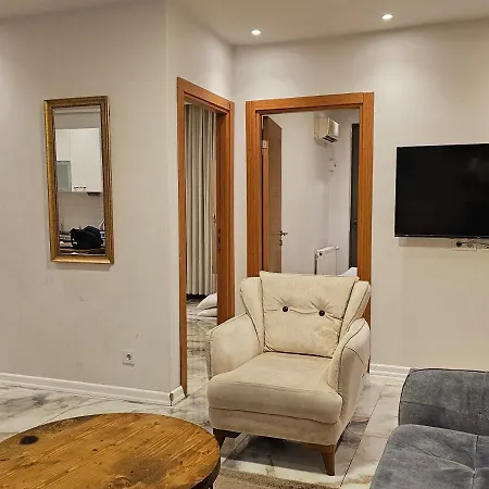 Perfect Taksim, 2 Bedroom, Pool, Gym, Sauna