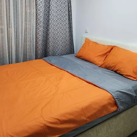 Perfect Taksim, 2 Bedroom, Pool, Gym, Sauna Lägenhet Istanbul