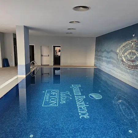 Perfect Taksim, 2 Bedroom, Pool, Gym, Sauna Lägenhet