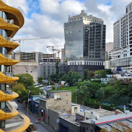 Perfect Taksim, 2 Bedroom, Pool, Gym, Sauna * Istanbul