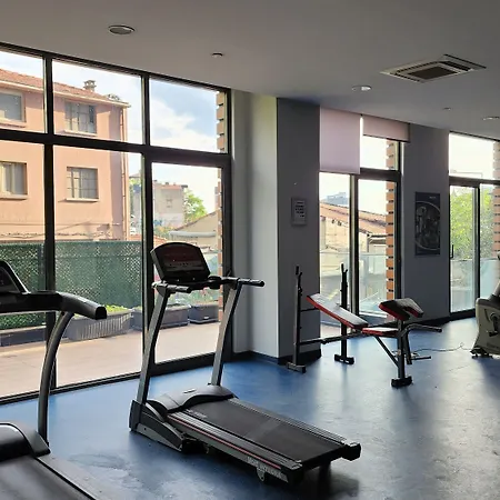 Perfect Taksim, 2 Bedroom, Pool, Gym, Sauna Lejlighed